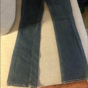 woman’s jeans